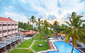 Paradise Beach Hotel Negombo